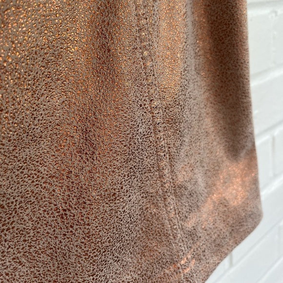 Free People Modern Femme Metallic Rose Gold Suede Mini Skirt, SZ 8 EUC - Picture 4 of 6